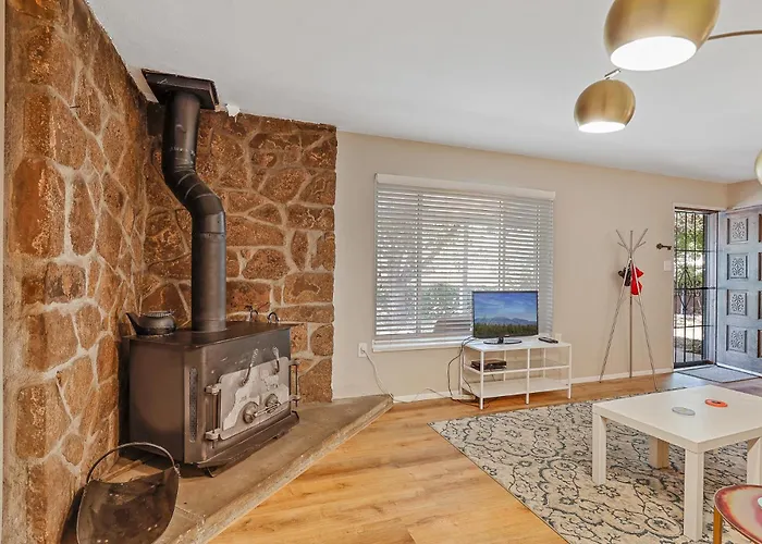 Hotel Gorgeous Close To Bushmaster Park! Flagstaff